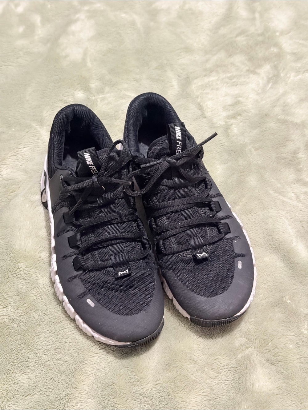 Nike Black and White Men's Athletic Sneakers
